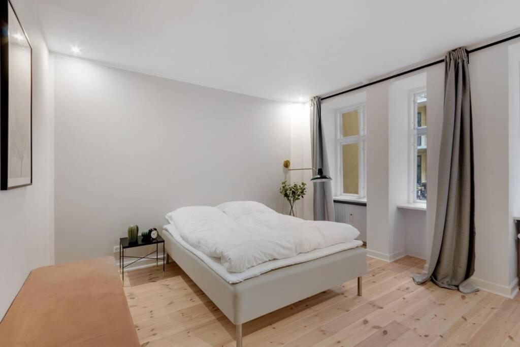 Stylish Two Floor Apartment In Vibrant Norrebro Копенгаген Экстерьер фото